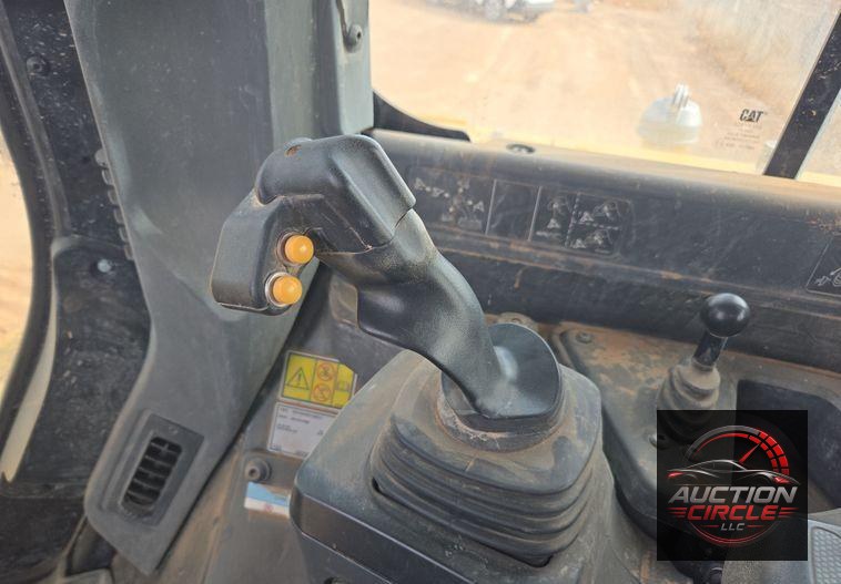 2020 Caterpillar D6 dozer