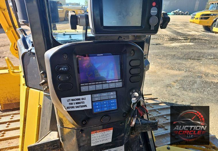 2018 Komatsu  D65PXI-18 dozer