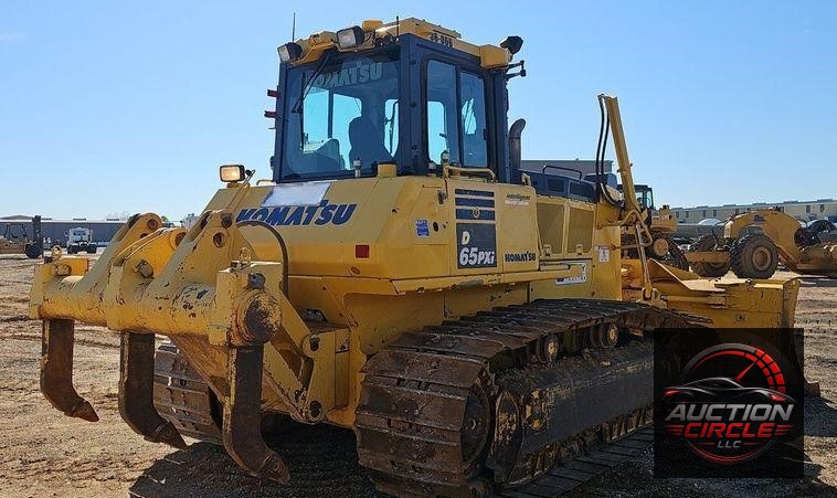 2018 Komatsu  D65PXI-18 dozer