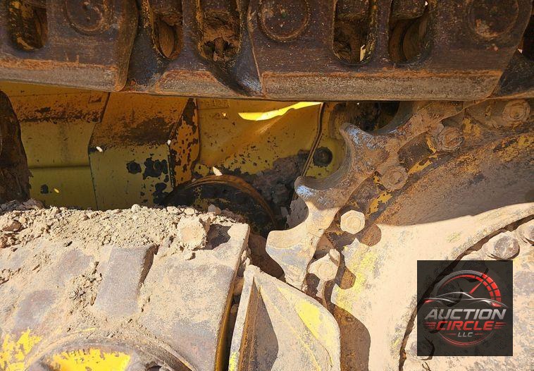 2018 Komatsu  D65PXI-18 dozer