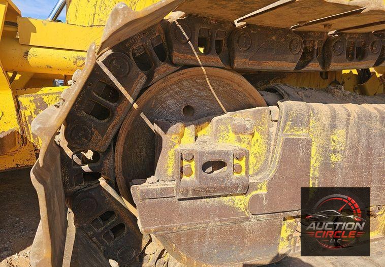 2018 Komatsu  D65PXI-18 dozer