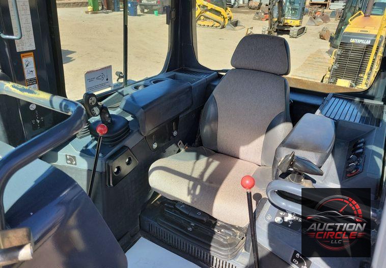 2018 John Deere 700K LGP dozer