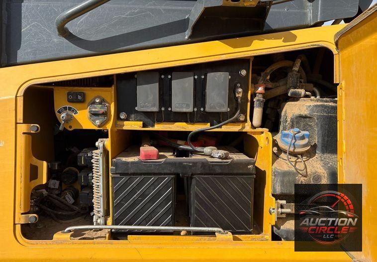 2019 John Deere 650K LGP dozer