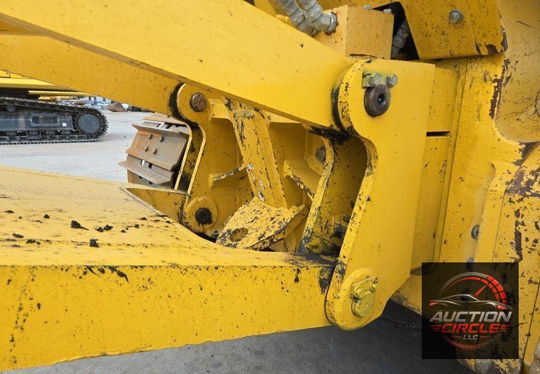 2019 Komatsu D65PXI-18 dozer