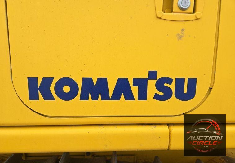 2019 Komatsu D65PXI-18 dozer