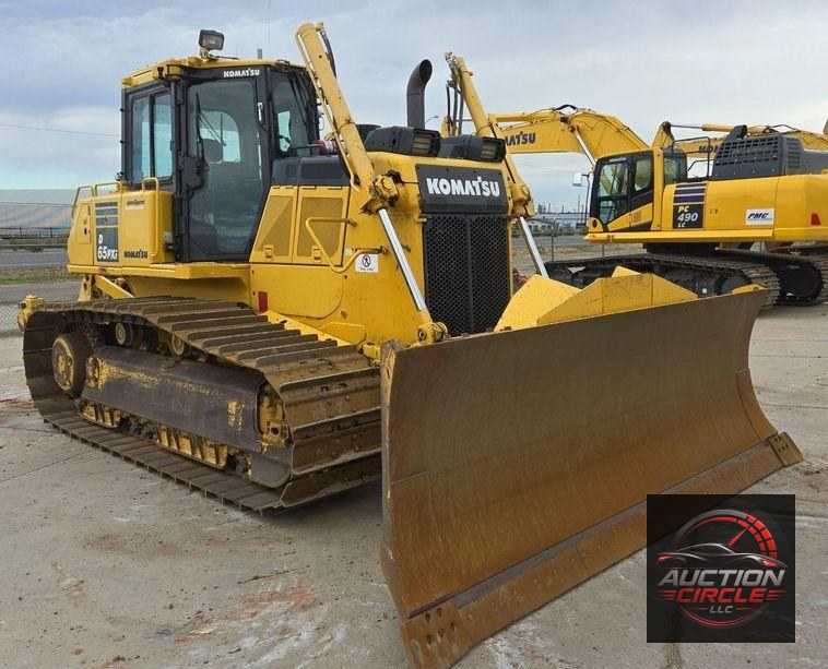 2019 Komatsu D65PXI-18 dozer