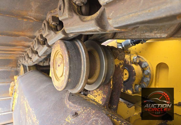 2019 Komatsu D65PXI-18 dozer