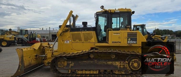 2019 Komatsu D65PXI-18 dozer