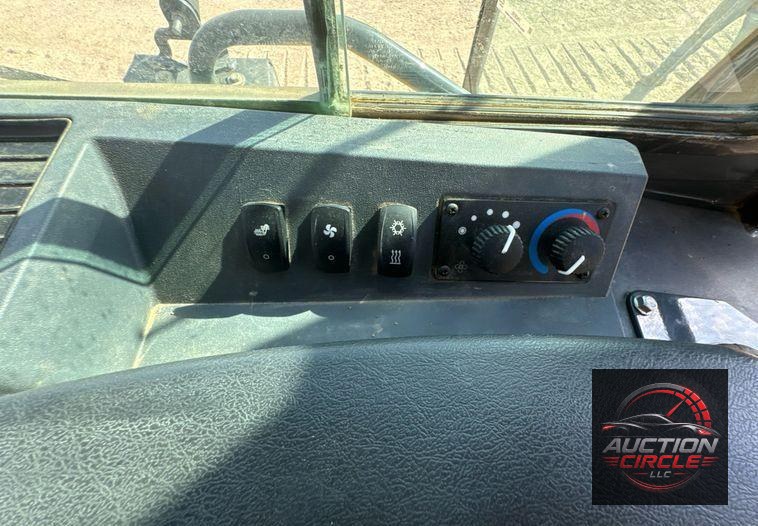 2018 John Deere 650K LGP dozer