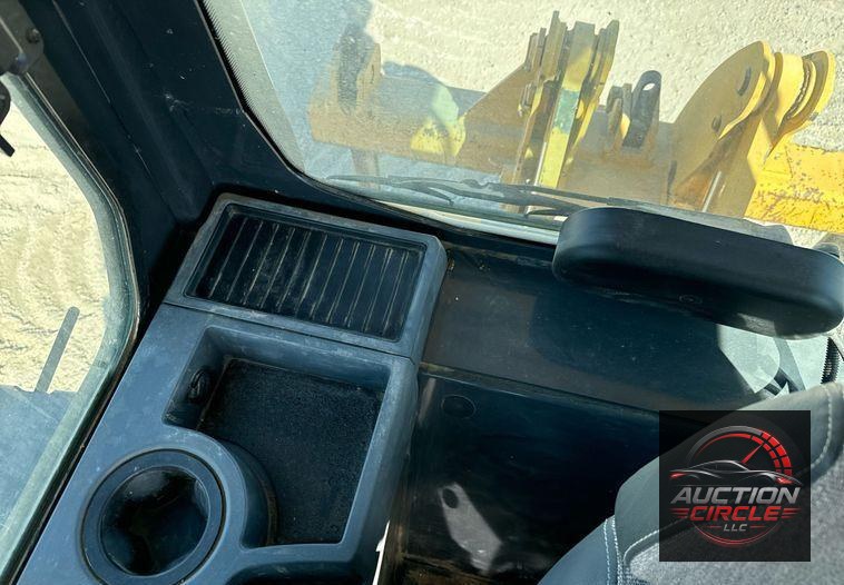 2018 John Deere 650K LGP dozer