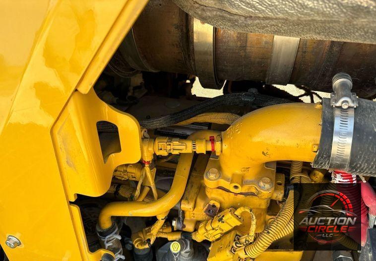 2018 John Deere 650K LGP dozer