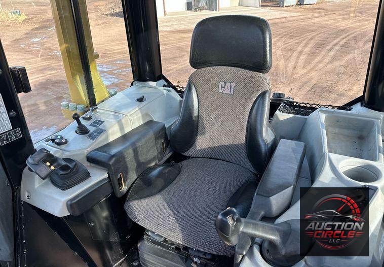 2018 Caterpillar D6N LGP  dozer