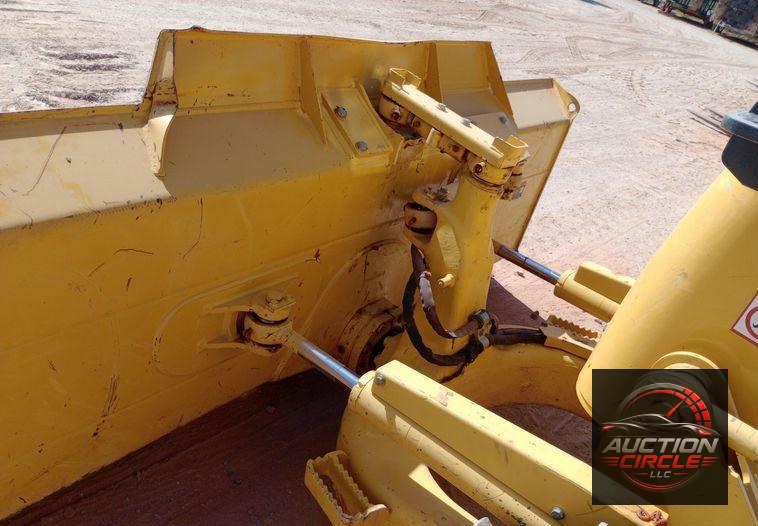 2023 Komatsu D39EX-24 dozer
