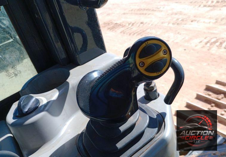 2023 Komatsu D39EX-24 dozer
