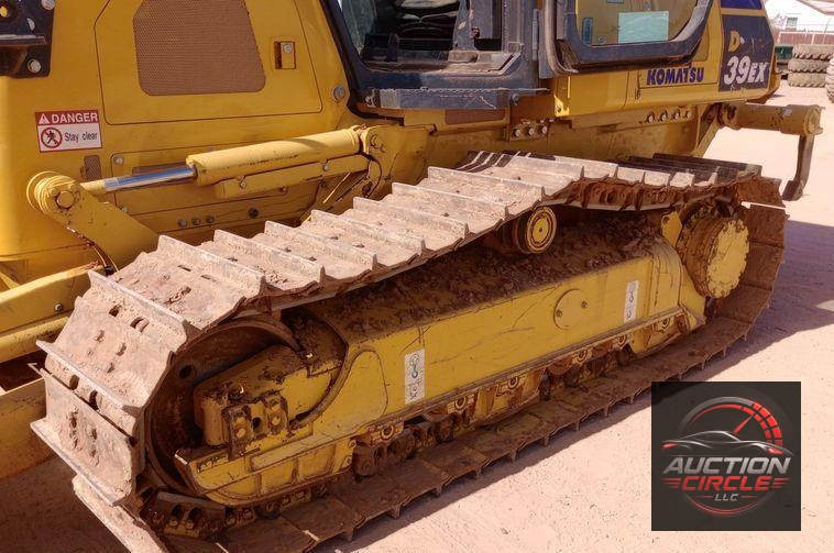 2023 Komatsu D39EX-24 dozer