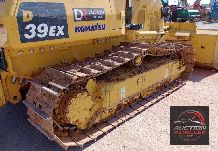 2023 Komatsu D39EX-24 dozer