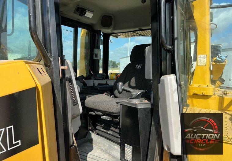 2019 Caterpillar D6T XL  dozer