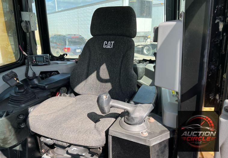 2019 Caterpillar D6T XL  dozer