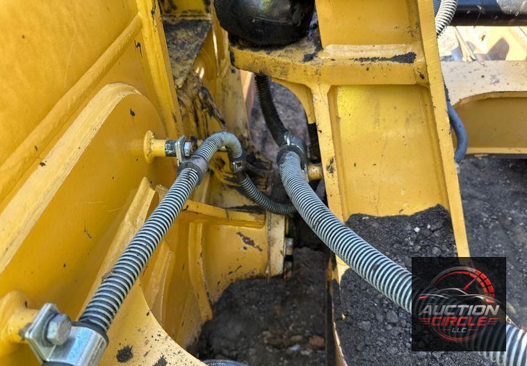 2016 Caterpillar D6K2 LGP dozer