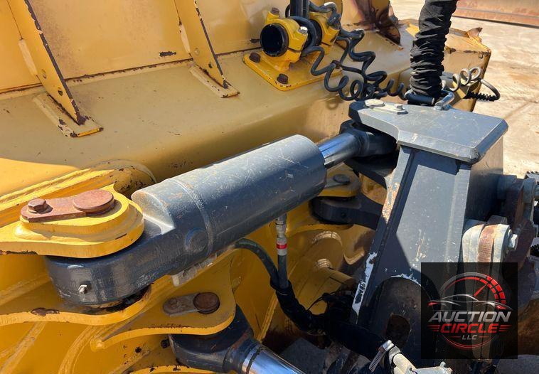 2018 John Deere 750K LGP  dozer
