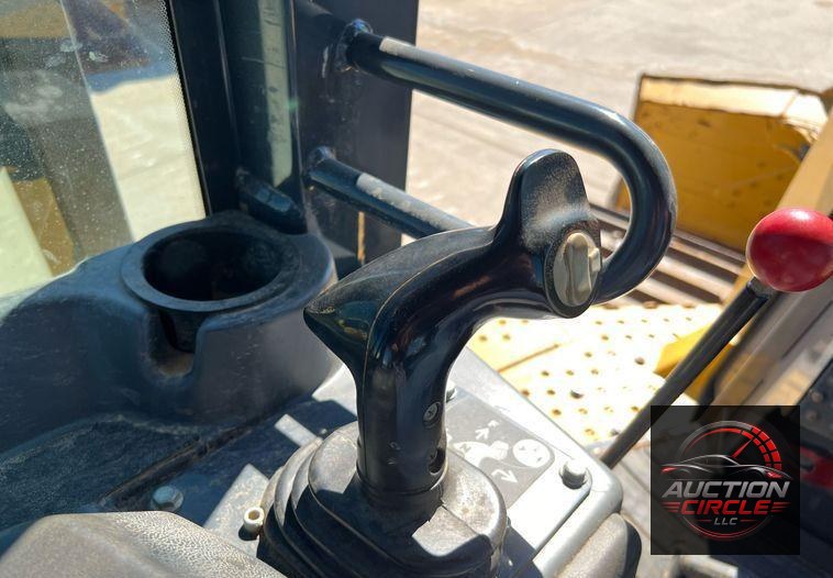 2018 John Deere 750K LGP  dozer