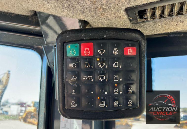 2018 John Deere 750K LGP  dozer