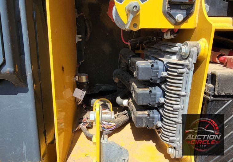 2016 John Deere 550K XLT  dozer