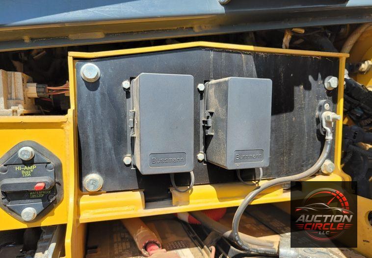 2016 John Deere 550K XLT  dozer