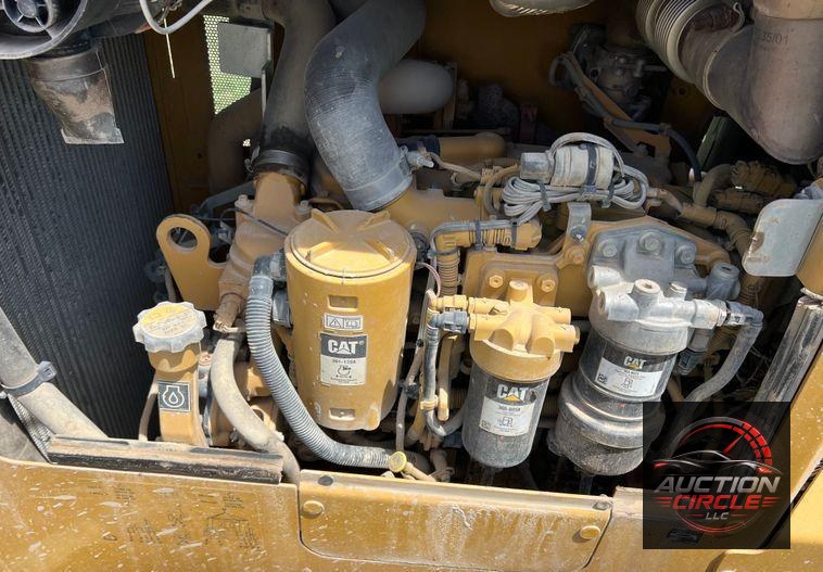 2017 Caterpillar D6K2 XL  dozer
