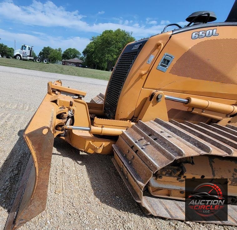 2017 Case 650L LGP  dozer