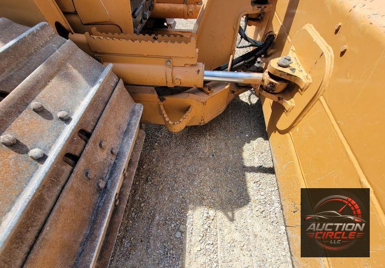 2017 Case 650L LGP  dozer