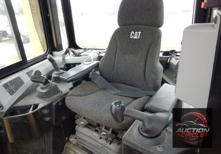 2014 Caterpillar D6T XL  dozer