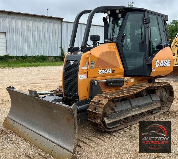 2020 Case 650M LT  dozer