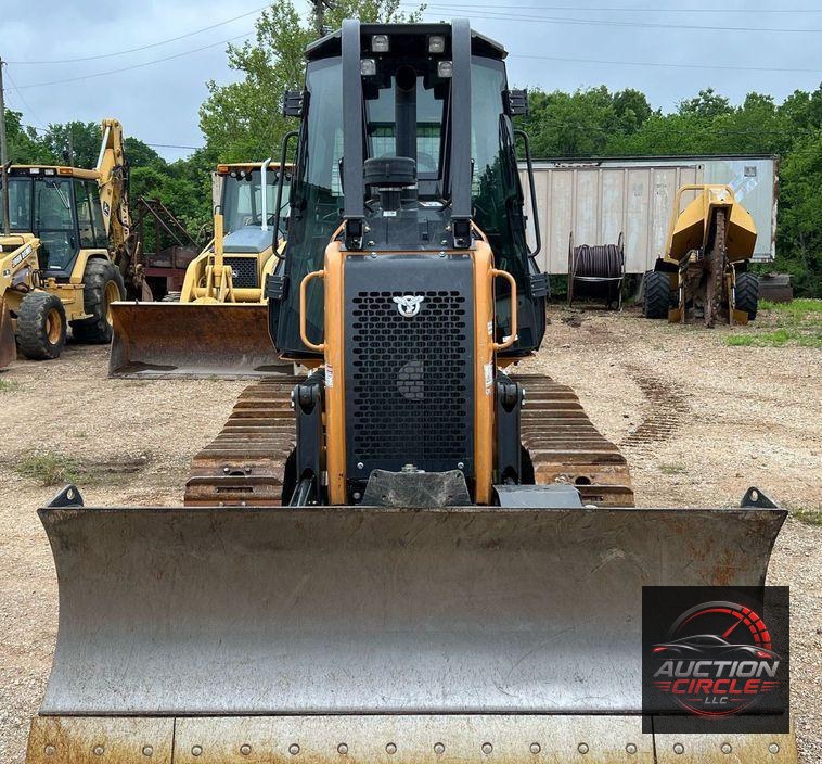 2020 Case 650M LT  dozer