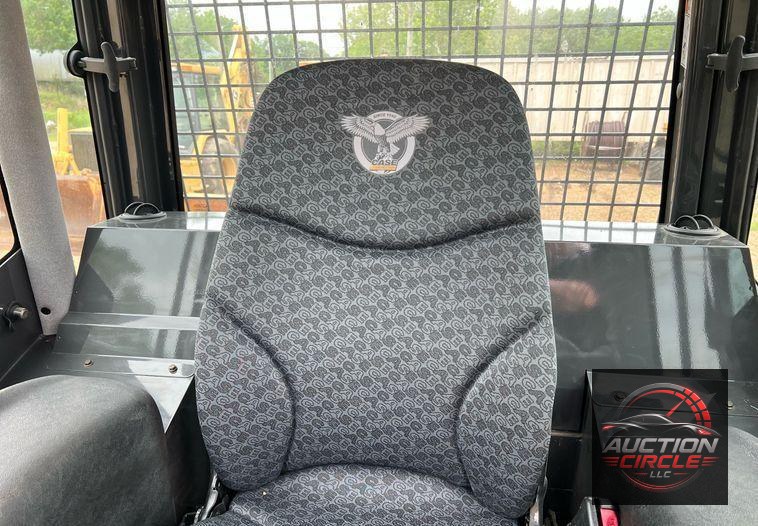 2020 Case 650M LT  dozer