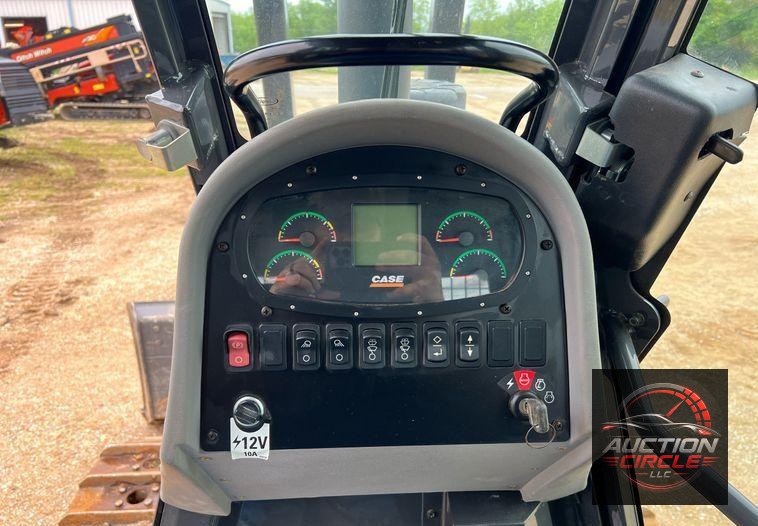2020 Case 650M LT  dozer