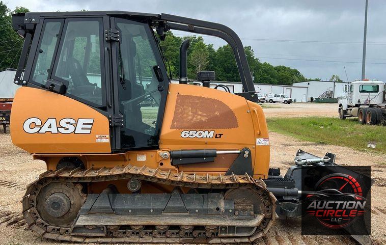2020 Case 650M LT  dozer
