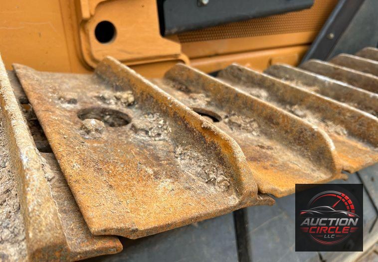 2020 Case 650M LT  dozer