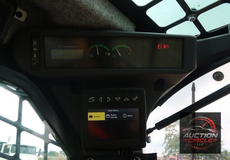 2018 John Deere 333G skid steer