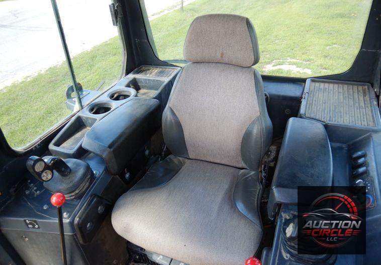 2015 John Deere 700K LGP  dozer