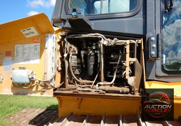 2015 John Deere 700K LGP  dozer