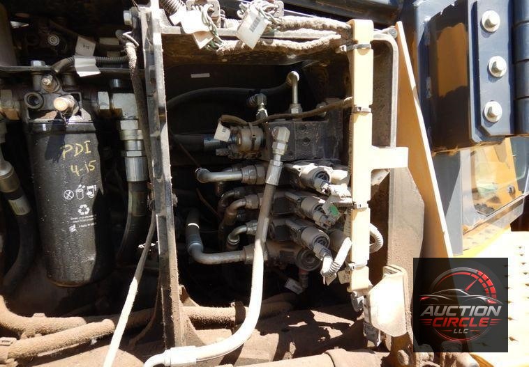2015 John Deere 700K LGP  dozer