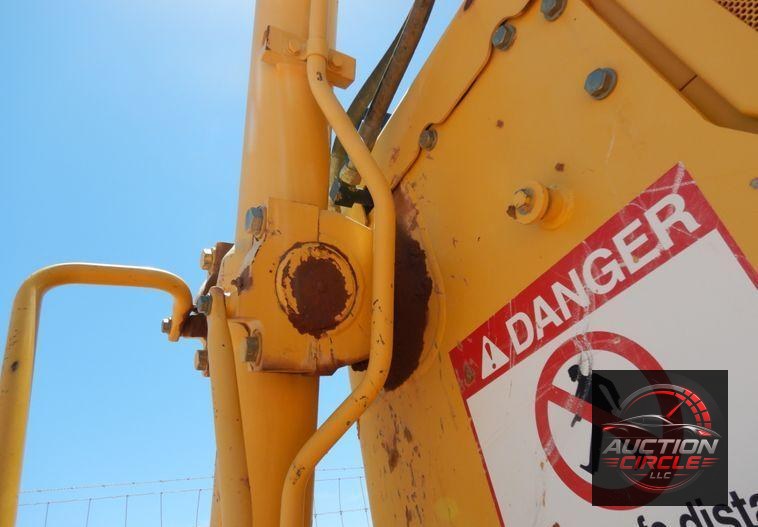 2013 Komatsu D155AX-7  dozer