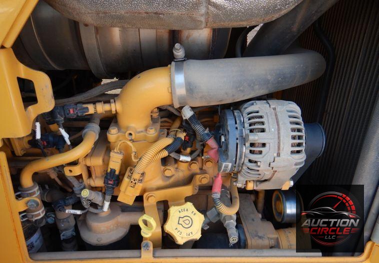 2018 John Deere 650K XLT  dozer