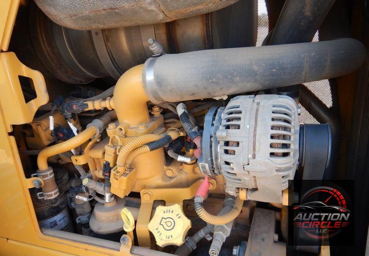 2018 John Deere 650K XLT  dozer