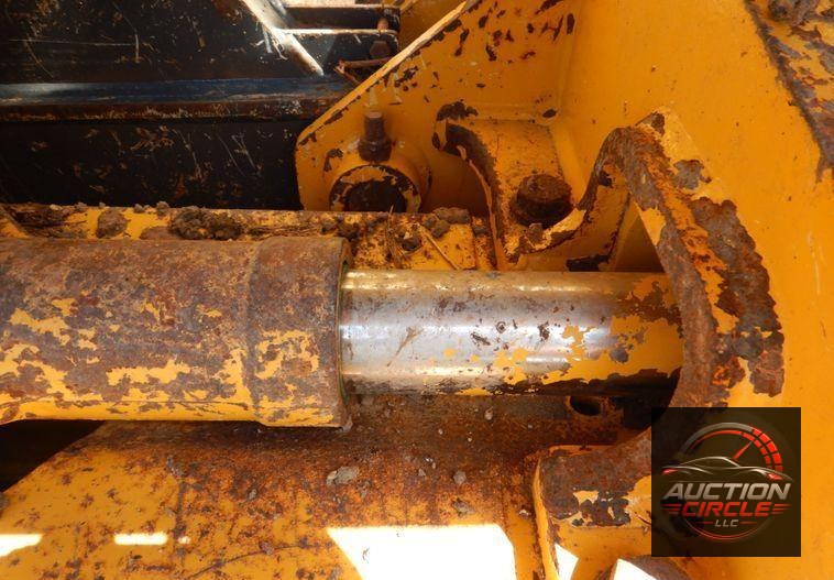 2018 John Deere 650K XLT  dozer