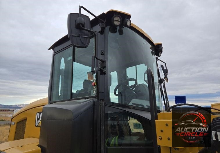 2023 Caterpillar 930M wheel loader
