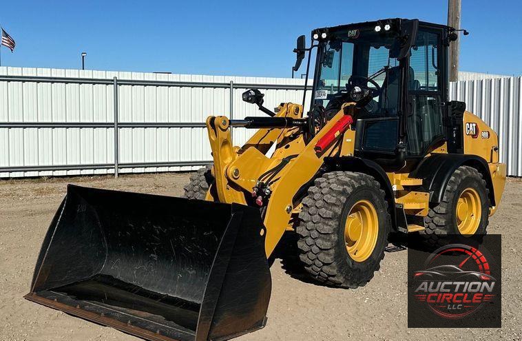 2023 Caterpillar 908  wheel loader