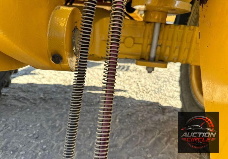 2023 Caterpillar 908  wheel loader