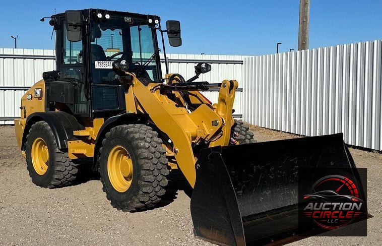2023 Caterpillar 908  wheel loader